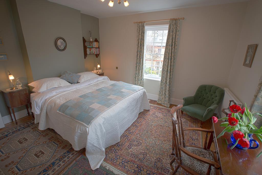 5 Chapel Street Bed And Breakfast CBG Exteriör bild